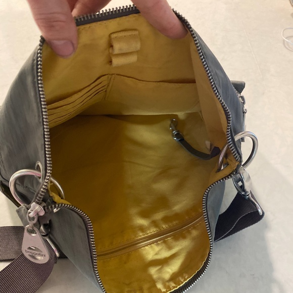 BAGGALLINI Crossbody Shoulder Messenger Bag - Picture 6 of 7